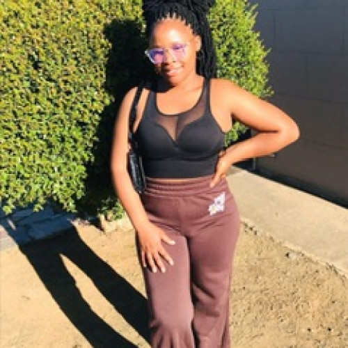 Oluhle M. profile photo