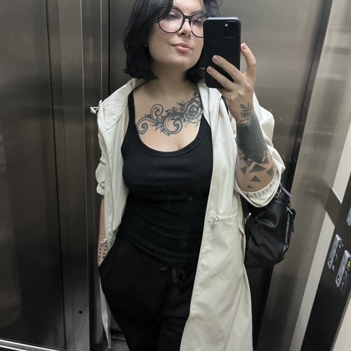 Yanina V.