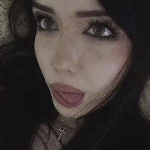 izabella x. profile photo