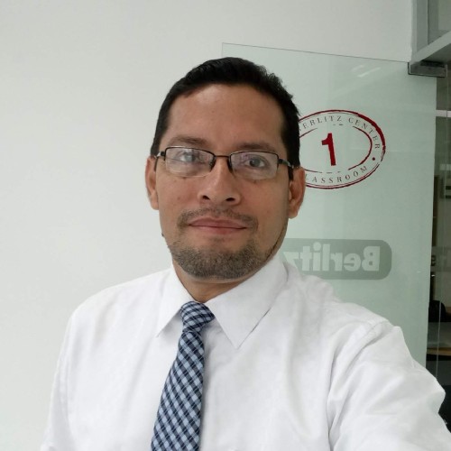 JAVIER C.
