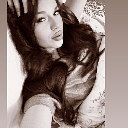 Madalina T. profile photo