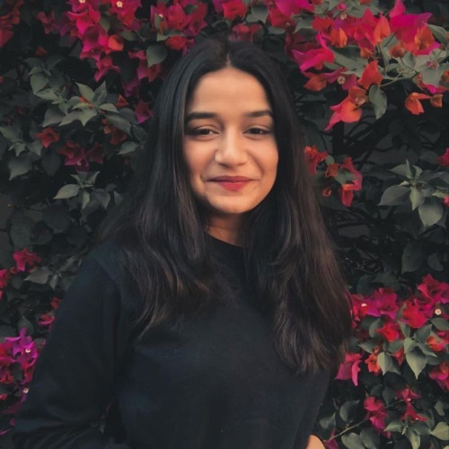 Ayushi K.