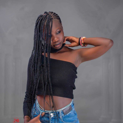 essy J. profile photo