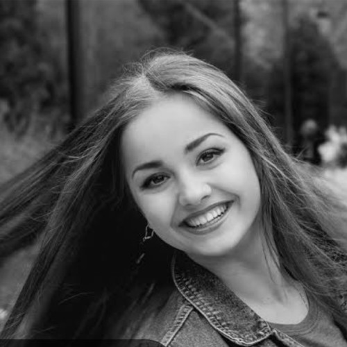 Belle E. profile photo