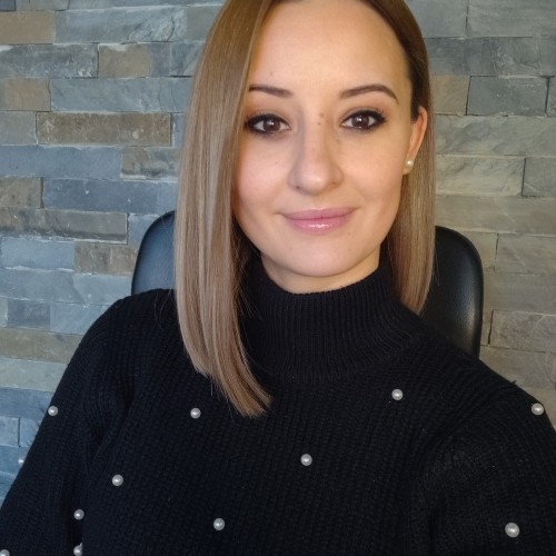 Jenni A.