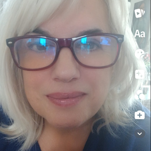 Emmie E. profile photo