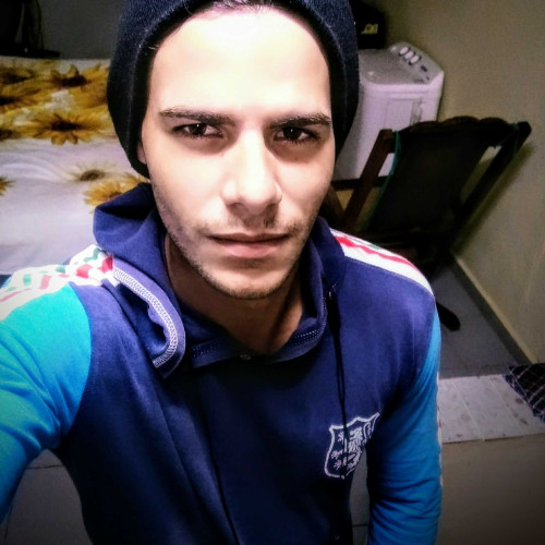 Ezequiel R.