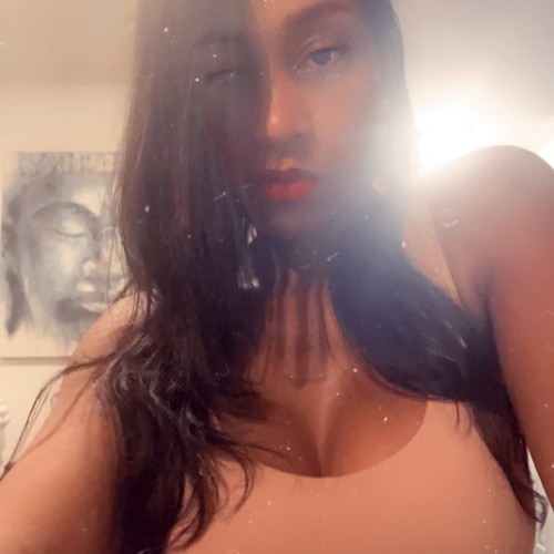 Nikki J. profile photo