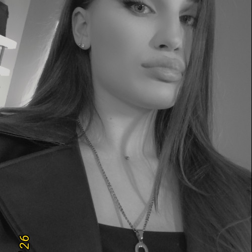 Khendra  D. profile photo