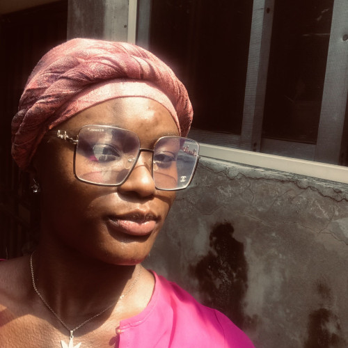 Akinbobola E.