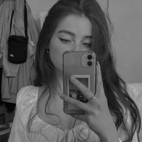 Lilya  L. profile photo