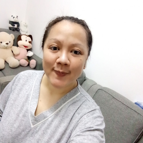 Darrylene  V.