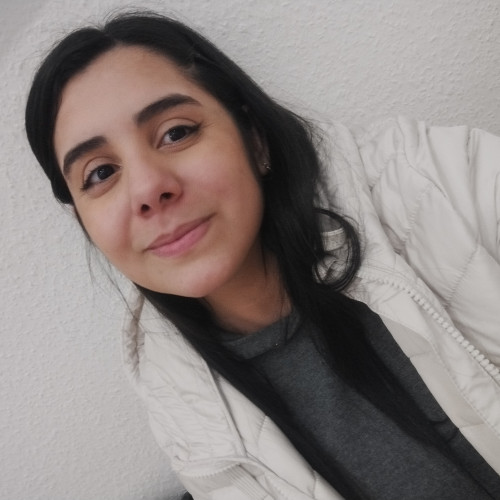 Lucia J.