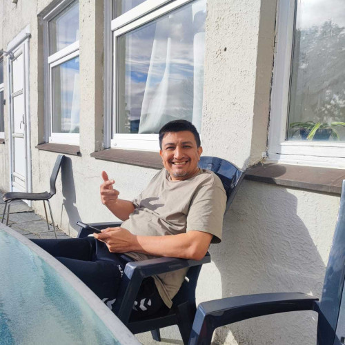 Efrain C. profile photo