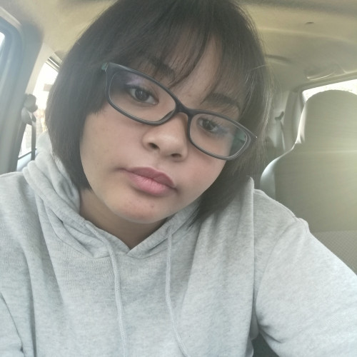 lilly  l. profile photo