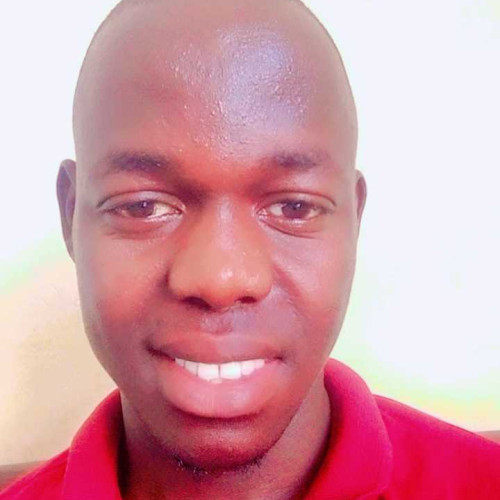 Maxwel M.