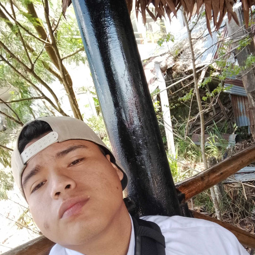 Carlos c. profile photo