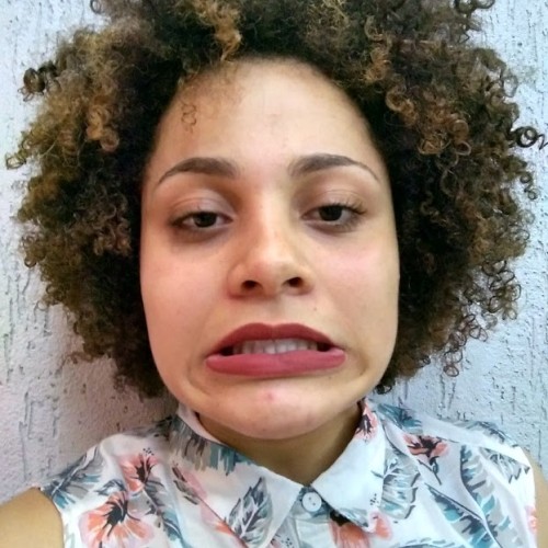 Lídia de Paula T.