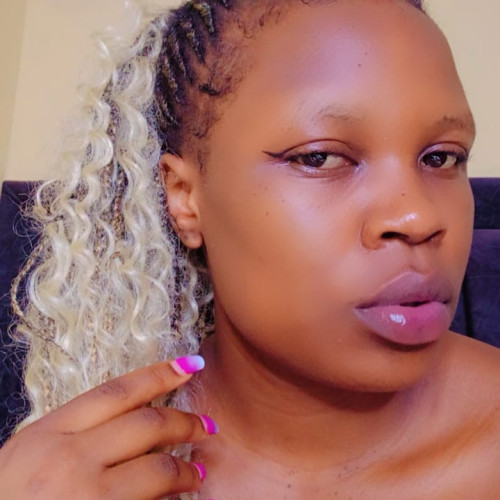 Essah r. profile photo