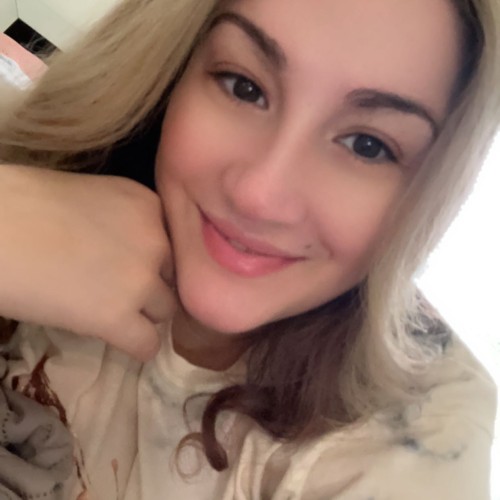 Melanie R.