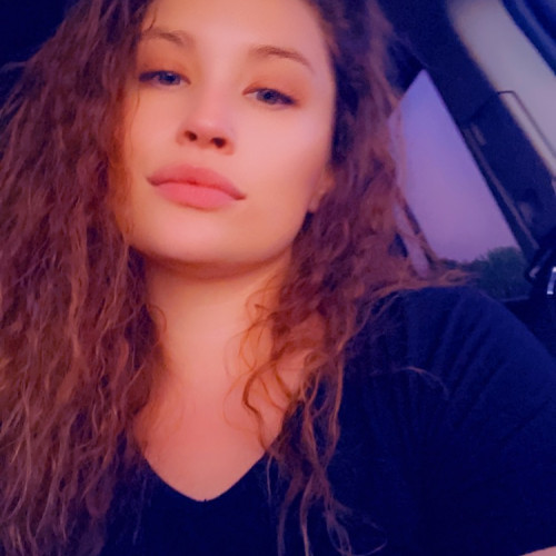 Elle D.