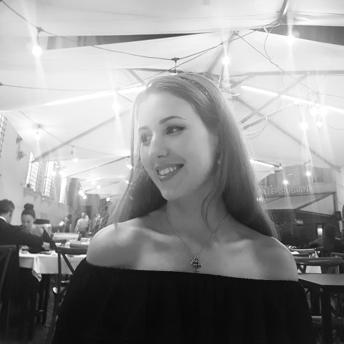 Julia D.