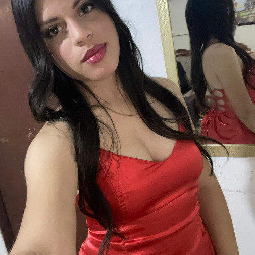 yanelis r. profile photo