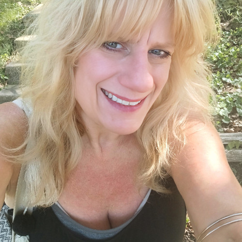 Kitty L. profile photo