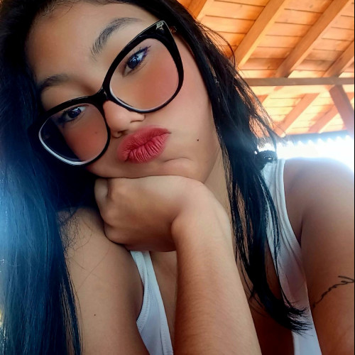 yutdehil n. profile photo