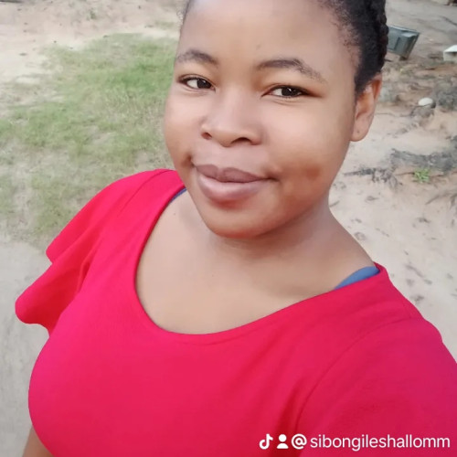 Sibongile Shallom  M. profile photo