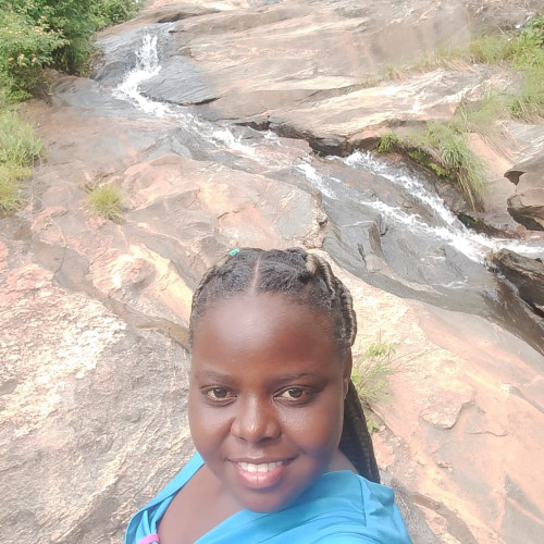 Esther N. profile photo