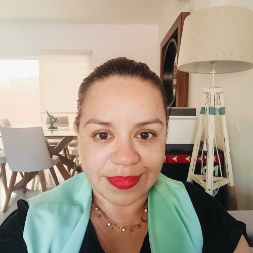 Yanayna V.