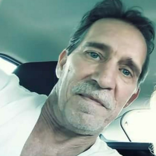 Wayne  L. profile photo