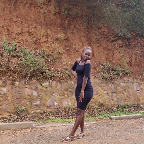 Carolyne B. profile photo