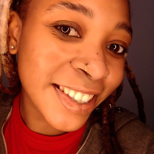 Thandi E.