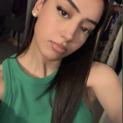 Amber R.