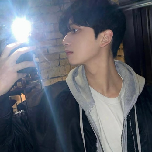 Kim J. profile photo