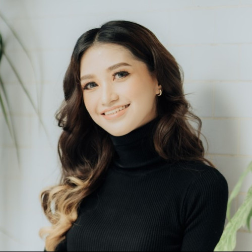 Arlyn S. profile photo