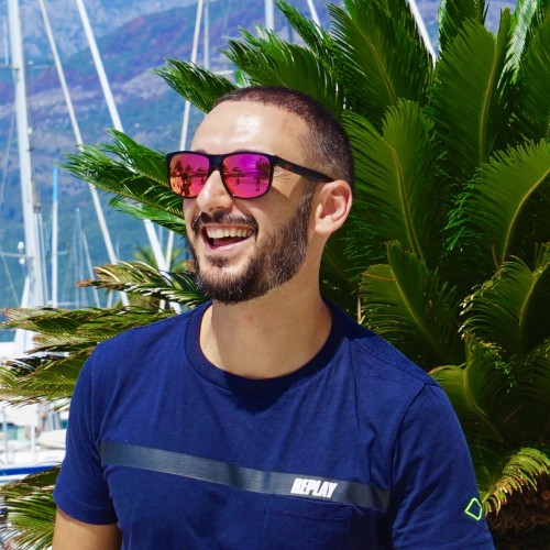 Ivaylo A.