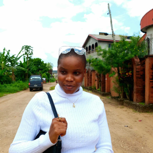 Esther T.