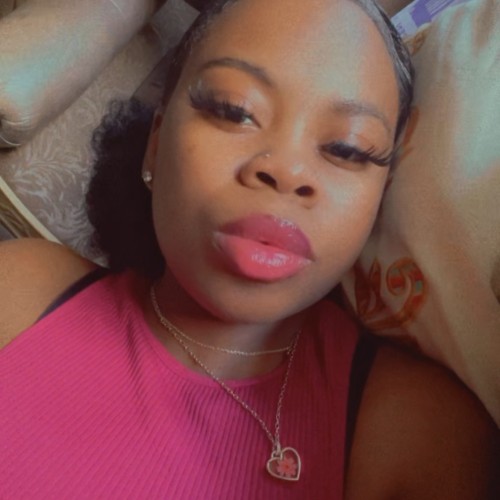 Nesia G.
