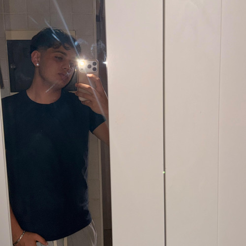 alessio l. profile photo