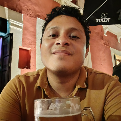 Carlos i. profile photo