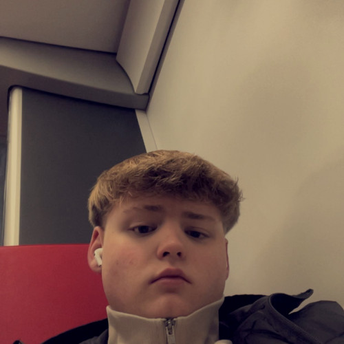 Elias H. profile photo