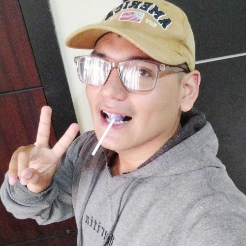 Carlos L. profile photo