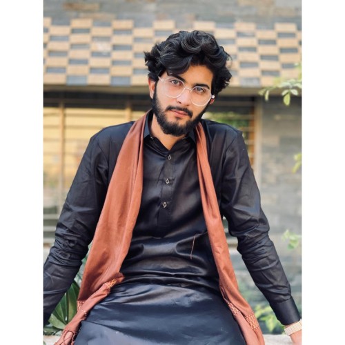 Hamza K.