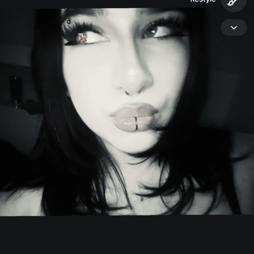 Buse G. profile photo