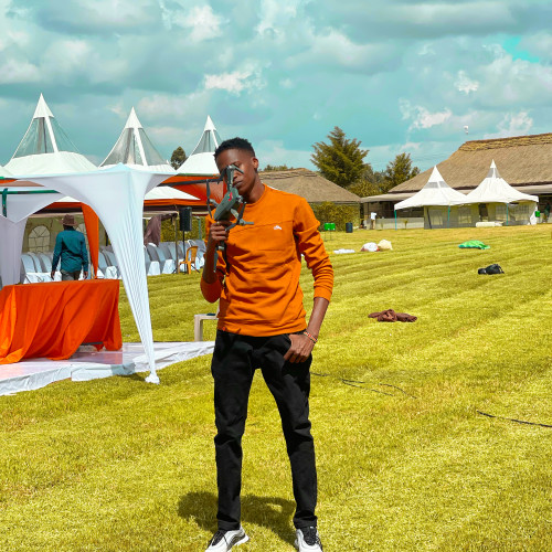 LAWRENCE S. profile photo