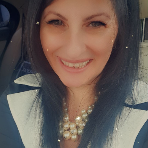 Artemiza D. profile photo