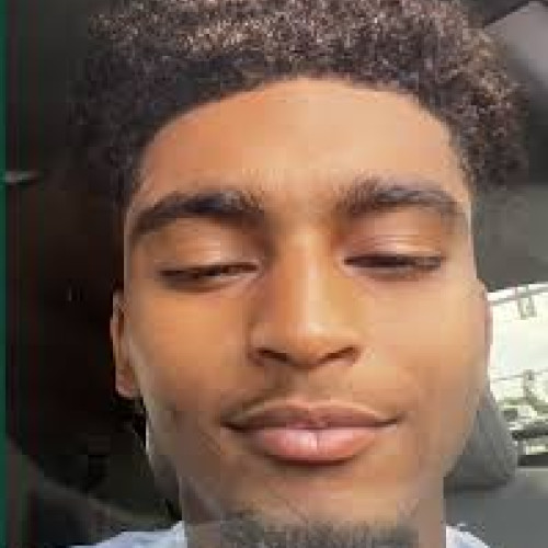 Archie  R. profile photo